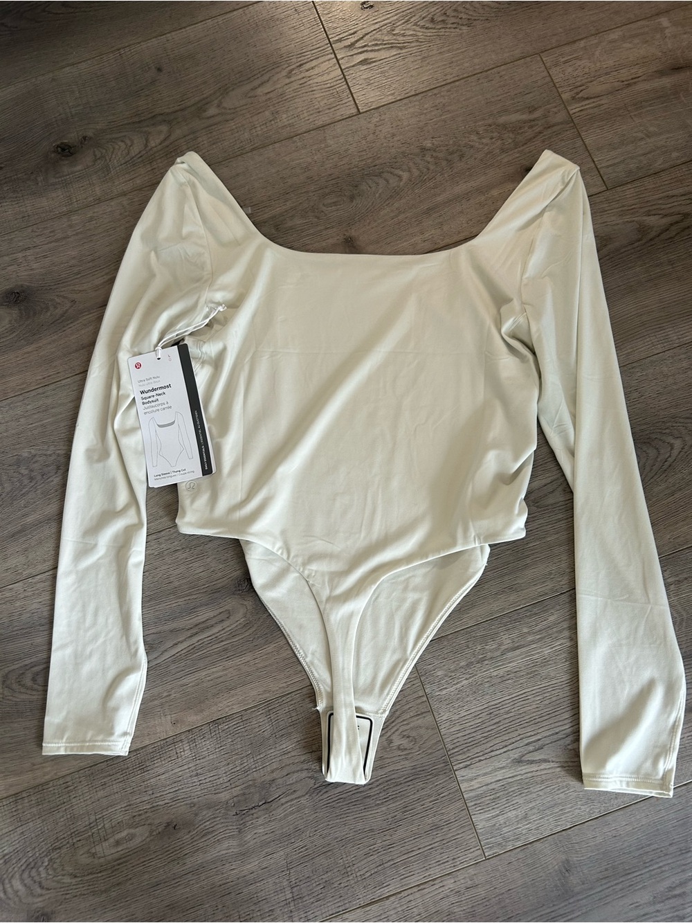 lululemon athletica Long-Sleeve Scoop Neck Bodysuit in Light Cream